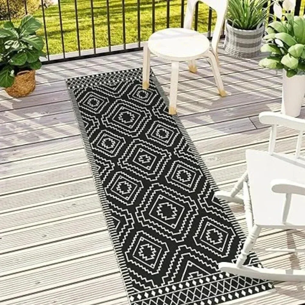Black and White 2x6 Outdoor Runner Rug, WashablReversible Cotton